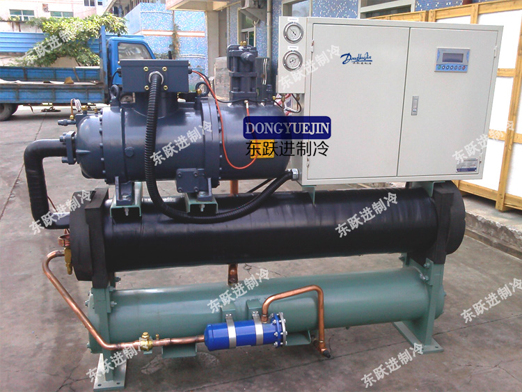 螺桿式冷水機 螺桿式冷水機